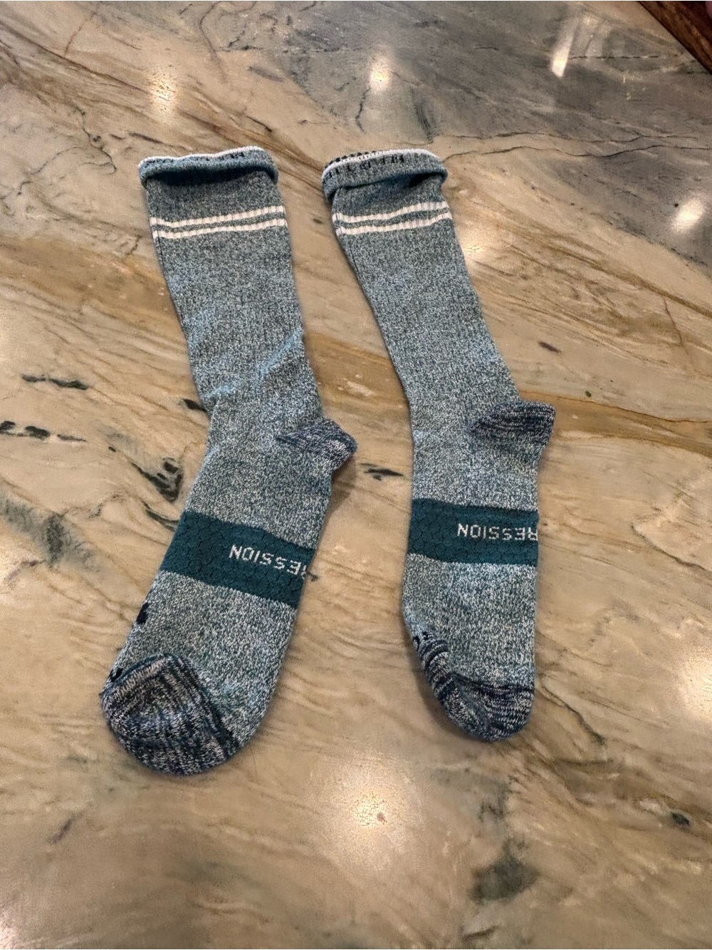 Bombas Everyday Compression Socks, Large - Picture 2 of 4
